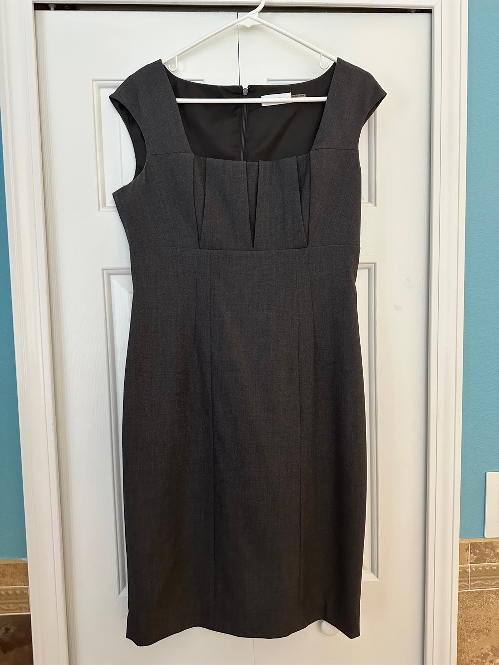 Calvin Klein Charcoal Cap-Sleeve Sheath Dress